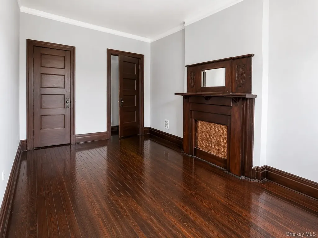 205 E Prospect Avenue Mount Vernon NY 10550