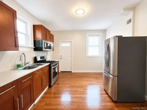 205 E Prospect Avenue Mount Vernon NY 10550