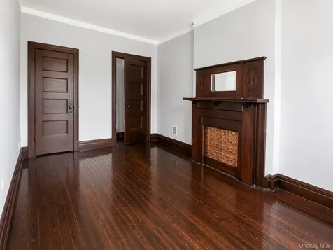 205 E Prospect Avenue Mount Vernon NY 10550