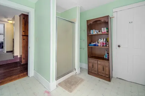 316 Main Street Call Listing Agent NY 12149
