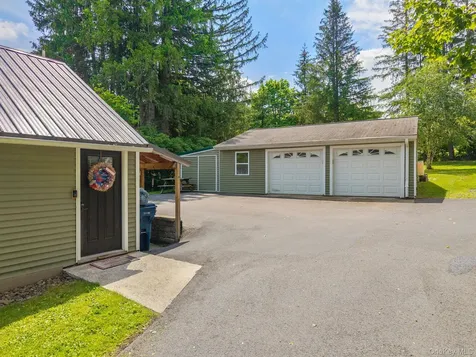 316 Main Street Call Listing Agent NY 12149