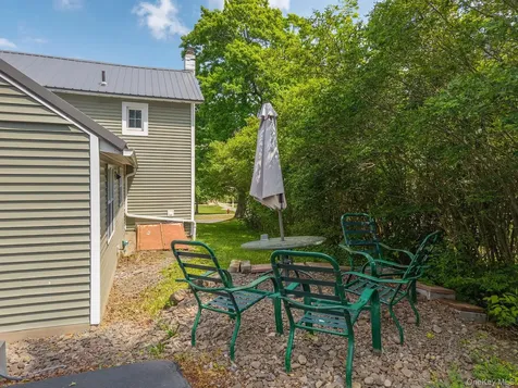 316 Main Street Call Listing Agent NY 12149