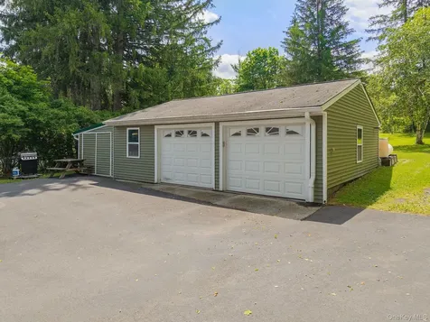 316 Main Street Call Listing Agent NY 12149