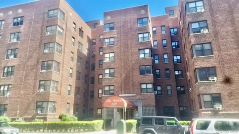 210 Martine Avenue White Plains NY 10601