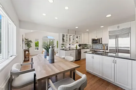 78 Bradley Road Scarsdale NY 10583