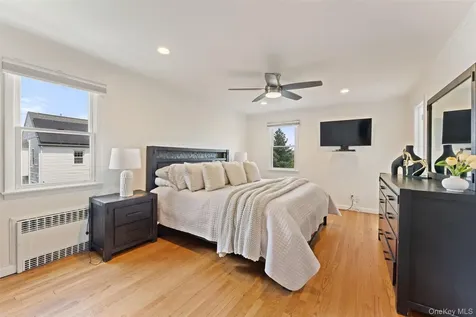 78 Bradley Road Scarsdale NY 10583
