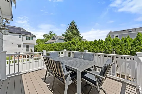 78 Bradley Road Scarsdale NY 10583