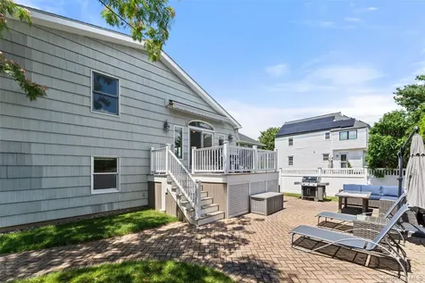 78 Bradley Road Scarsdale NY 10583