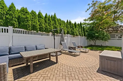 78 Bradley Road Scarsdale NY 10583