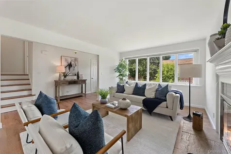78 Bradley Road Scarsdale NY 10583