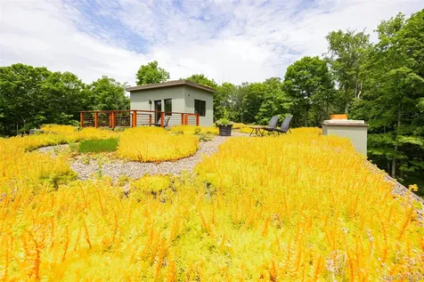 215 Smith Road Poughkeepsie NY 12603