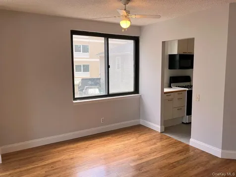 10 Cottage Place White Plains NY 10601