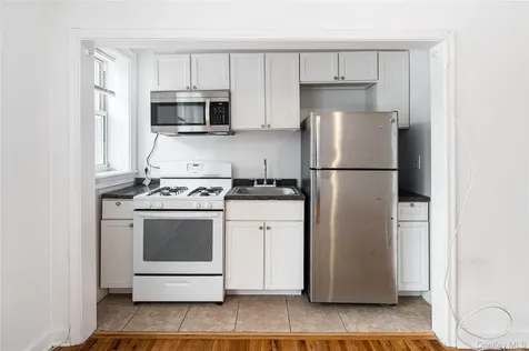633 Old Post Road Bedford NY 10506