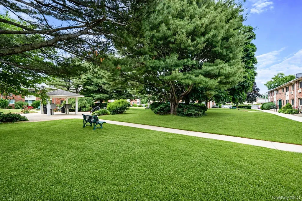 2453 Union Boulevard Islip NY 11750