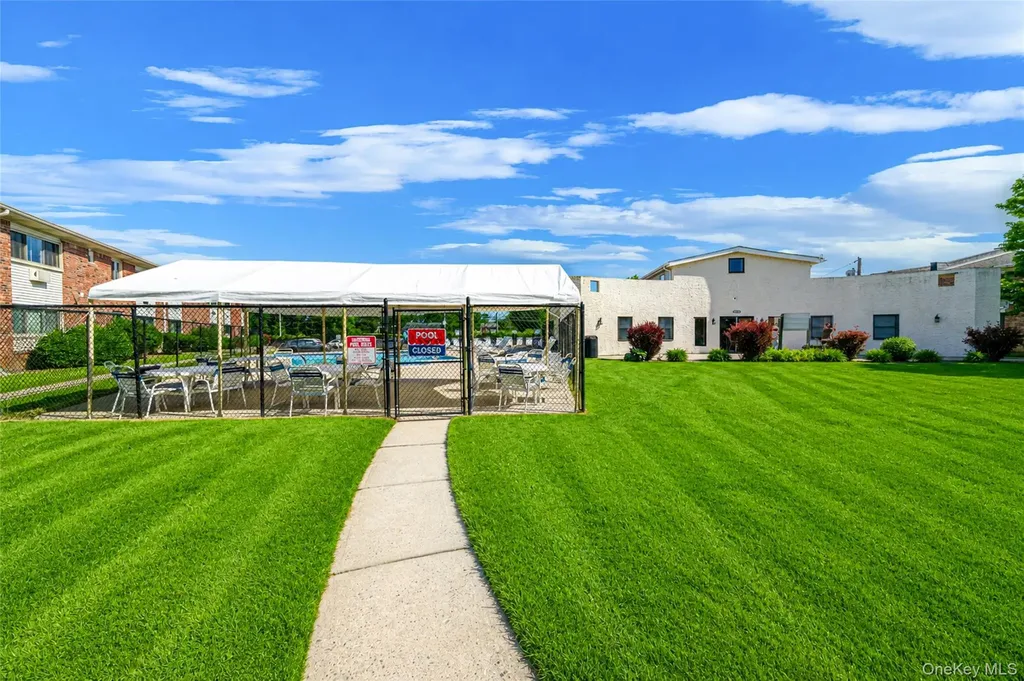 2453 Union Boulevard Islip NY 11750