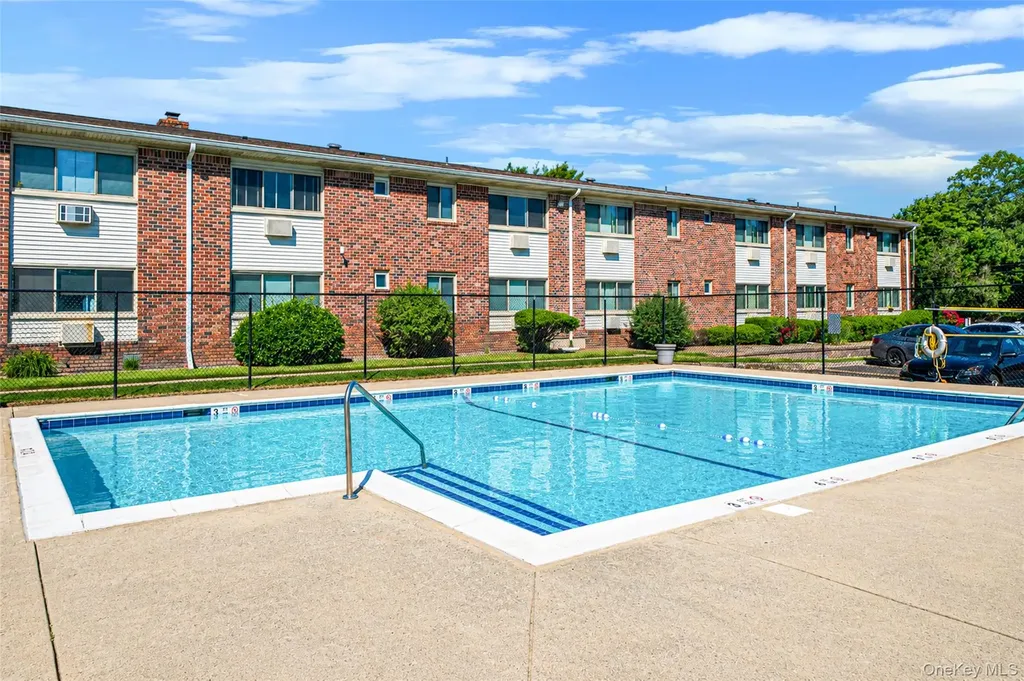 2453 Union Boulevard Islip NY 11750