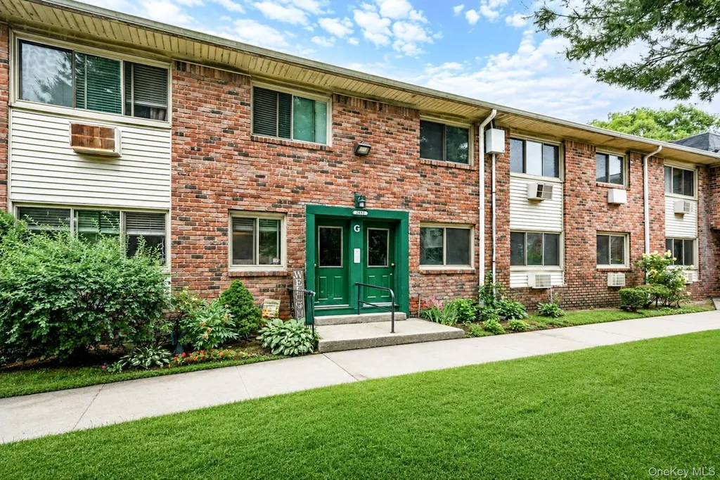 2453 Union Boulevard Islip NY 11750