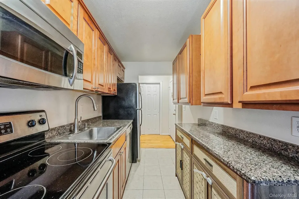 2453 Union Boulevard Islip NY 11750
