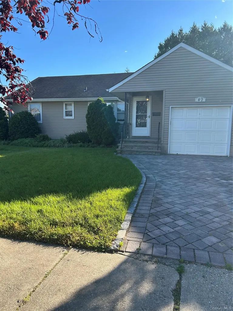 Farmingdale NY 11735