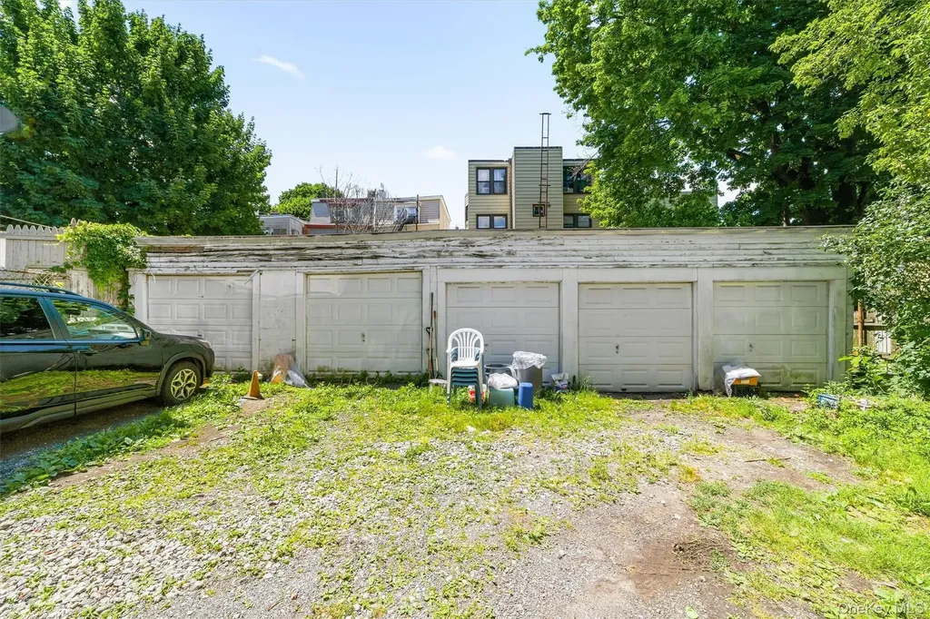 132 Webster Avenue Yonkers NY 10701