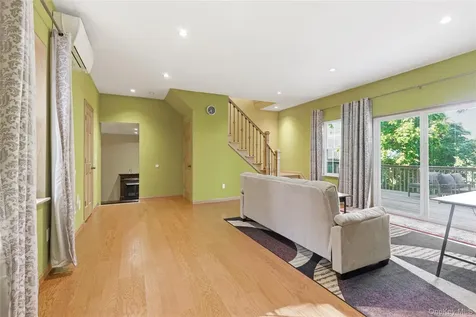 216 Catherine Street Buchanan NY 10511