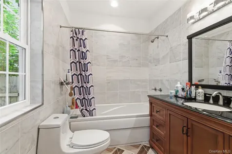 216 Catherine Street Buchanan NY 10511