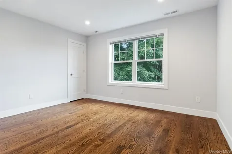 44-46 Ellsworth Avenue Harrison NY 10528