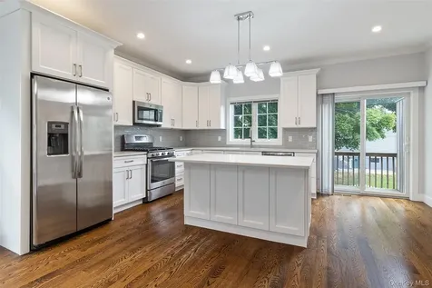 44-46 Ellsworth Avenue Harrison NY 10528