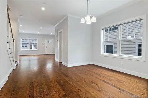44-46 Ellsworth Avenue Harrison NY 10528