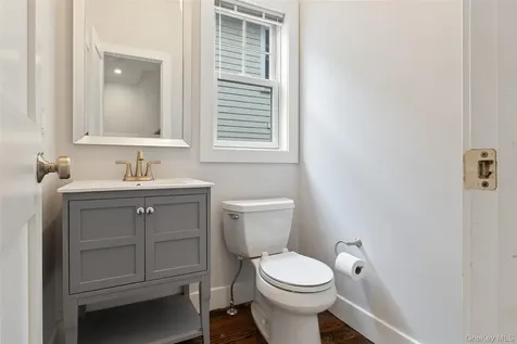 44-46 Ellsworth Avenue Harrison NY 10528