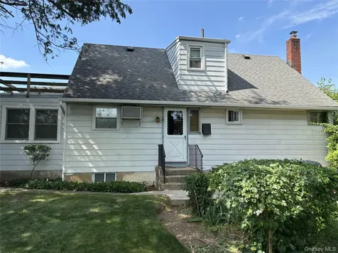 352 Boundary Avenue Massapequa NY 11758