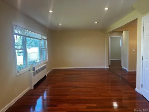 278 N 4th Street Bethpage NY 11714
