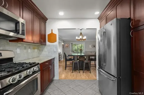85 Park Drive Mount Kisco NY 10549