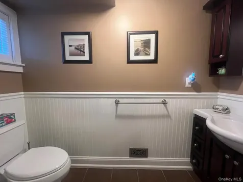 48 W 20th Street Deer Park NY 11729