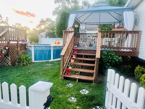 48 W 20th Street Deer Park NY 11729