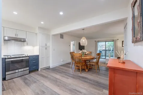 303 Village Court Kingston NY 12401