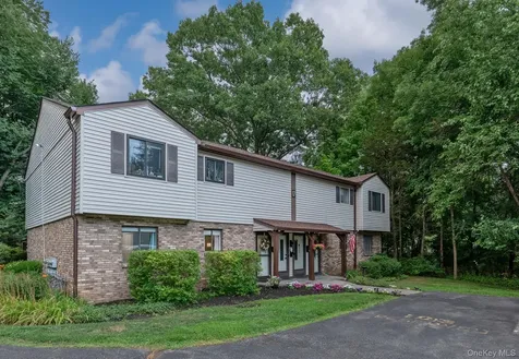 303 Village Court Kingston NY 12401