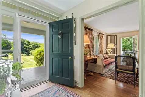 242 Croton Lake Road Katonah NY 10536