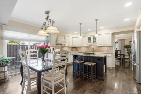 37 Maple Run Drive Jericho NY 11753