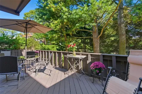 37 Maple Run Drive Jericho NY 11753