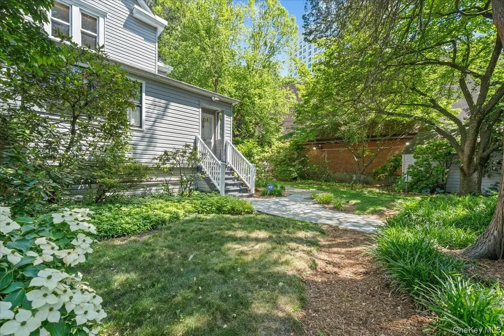 5600 Mosholu Avenue Bronx NY 10471
