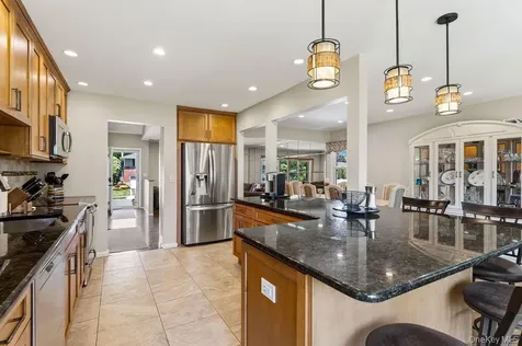 22 Theodore Drive Plainview NY 11803