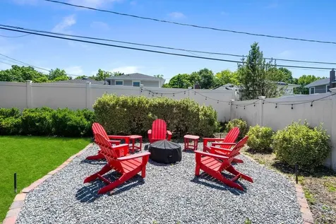 22 Theodore Drive Plainview NY 11803