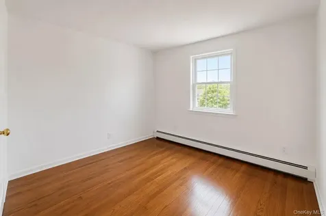 288 Frederick Avenue South Floral Park NY 11001