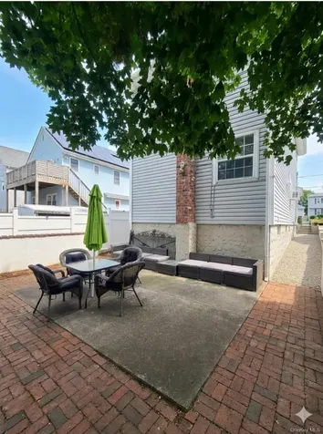 288 Frederick Avenue South Floral Park NY 11001