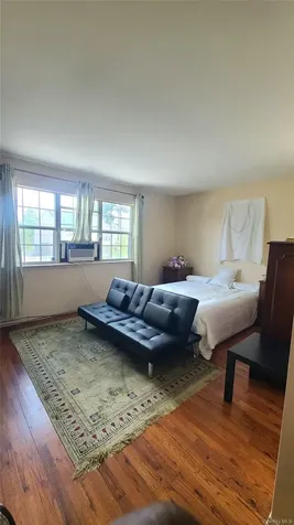 288 Frederick Avenue South Floral Park NY 11001