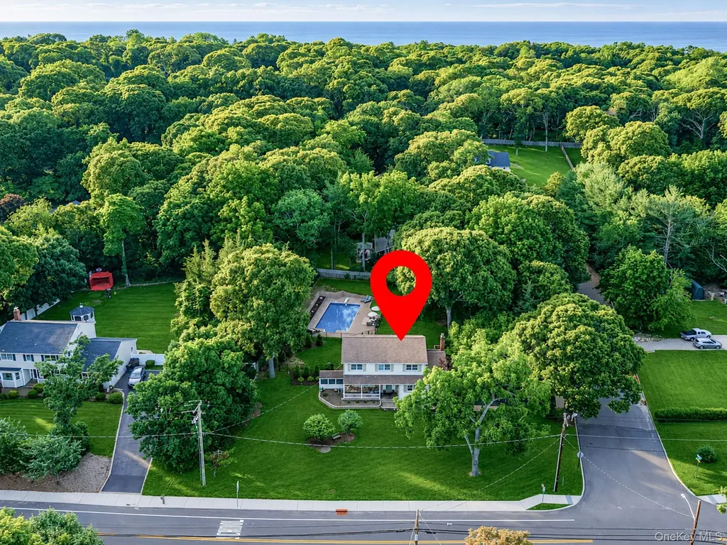 93 N Country Road Shoreham NY 11786
