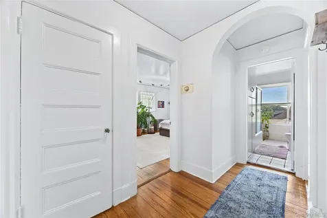 31 Howard Avenue White Plains NY 10605