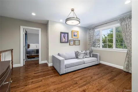 71 Shepherd Street Rockville Centre NY 11570