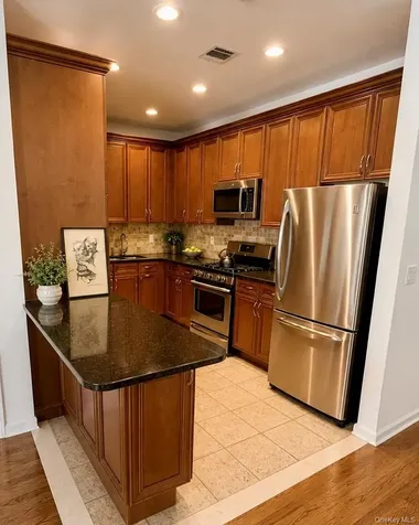115 Autumn Drive Plainview NY 11803